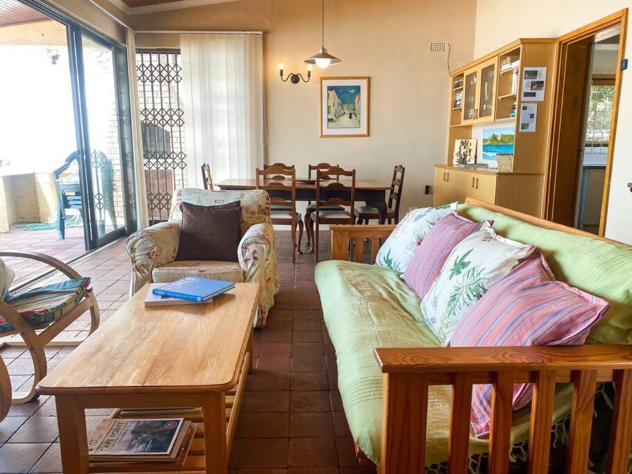 Family Surf Shack On The Beach Cidade Do Cabo Exterior foto